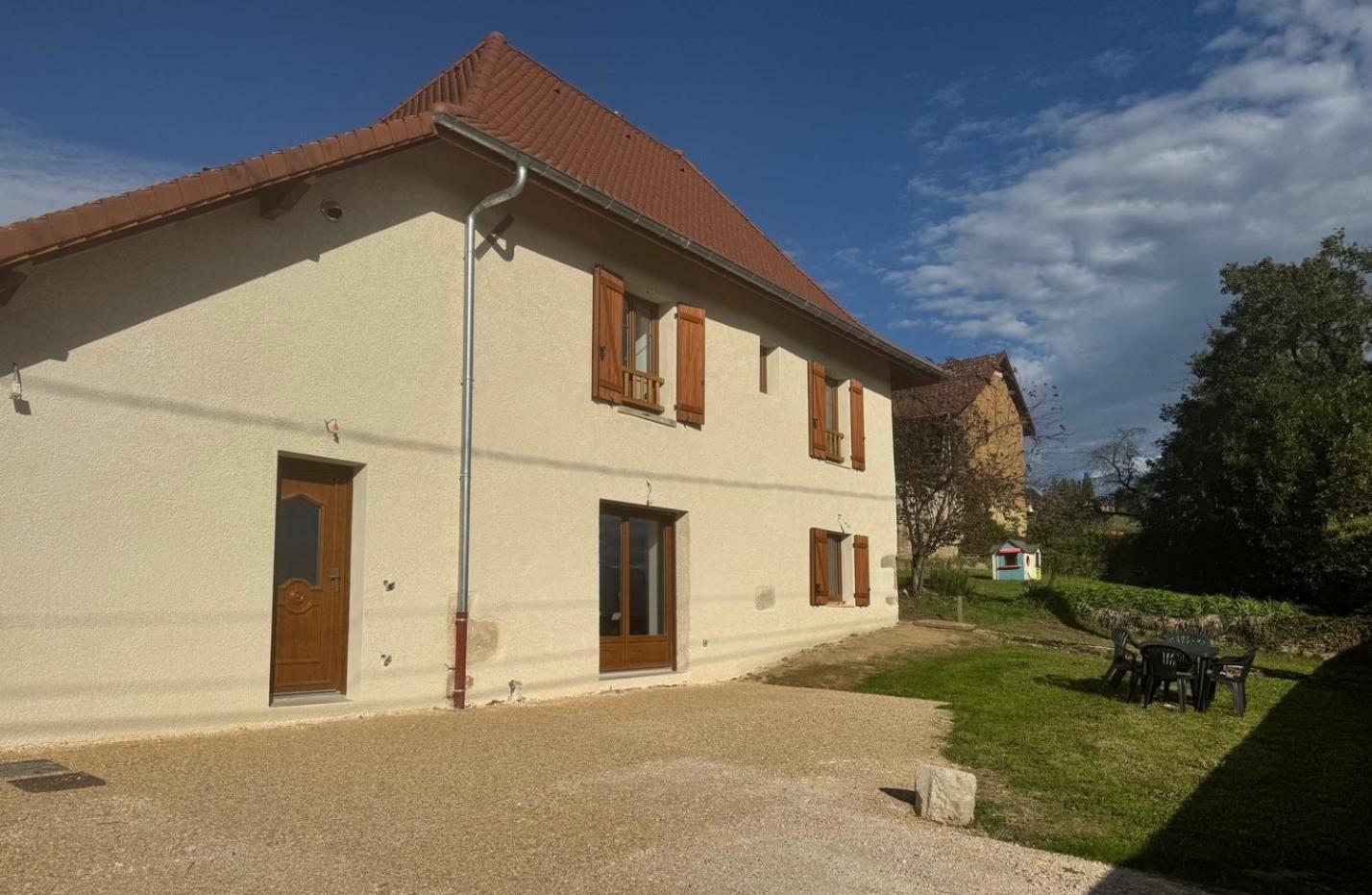 Maison Leonora Saint-Genix-sur-Guiers Eksteriør bilde
